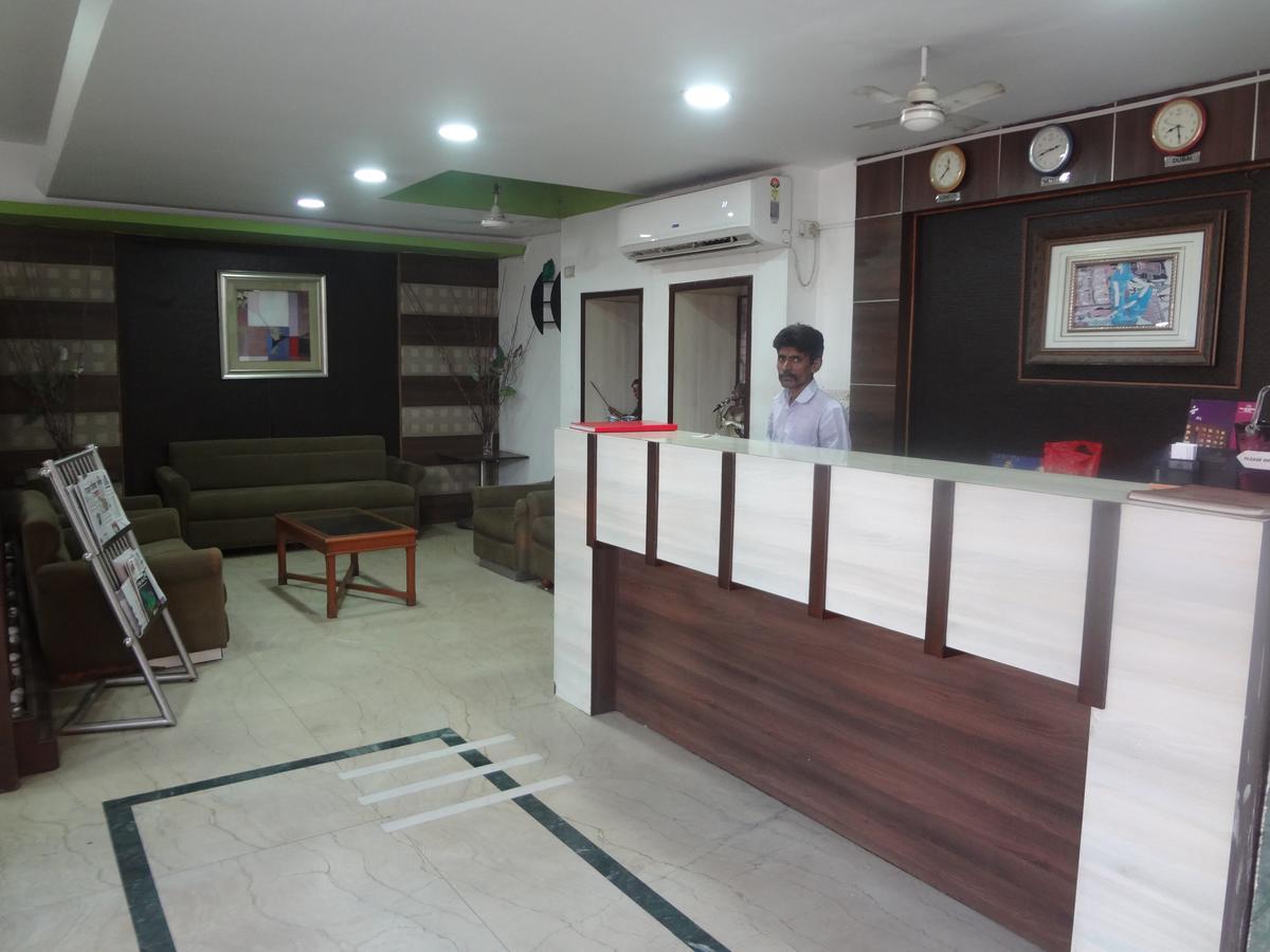Hotel Airport Residency Ahmedabad Exterior foto