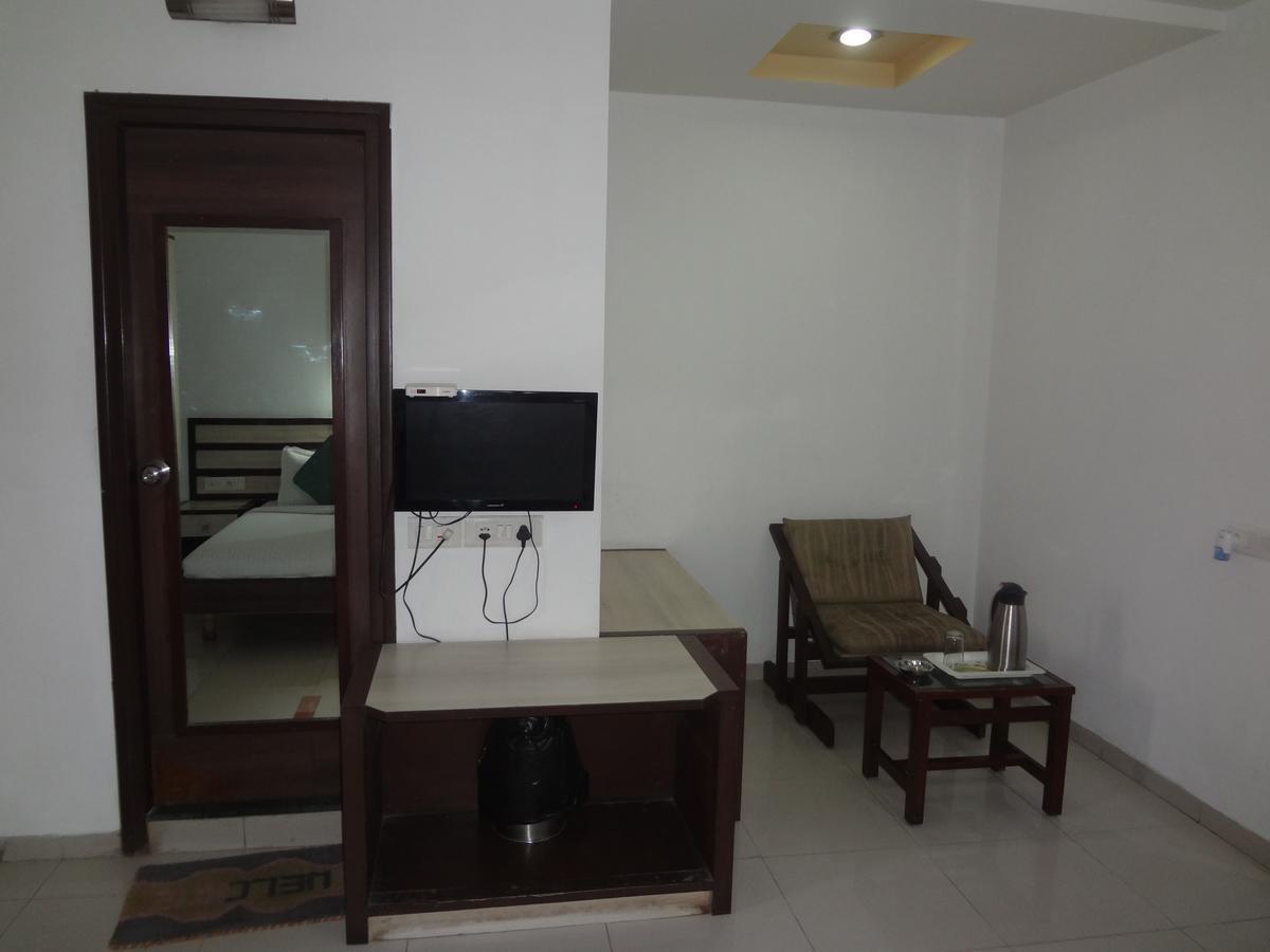 Hotel Airport Residency Ahmedabad Exterior foto