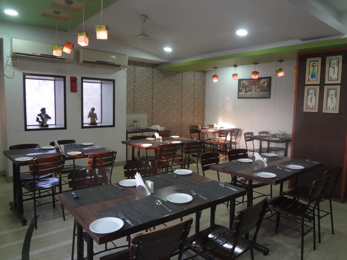 Hotel Airport Residency Ahmedabad Exterior foto