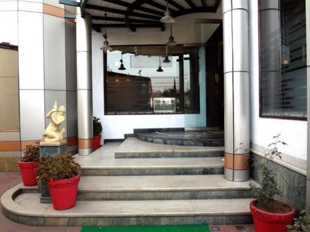 Hotel Airport Residency Ahmedabad Exterior foto