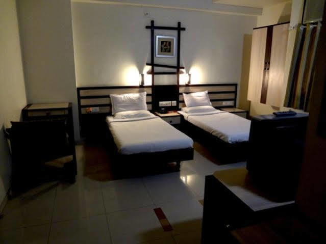 Hotel Airport Residency Ahmedabad Exterior foto